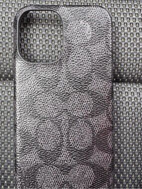 Real Coach iPhone 16 phone case